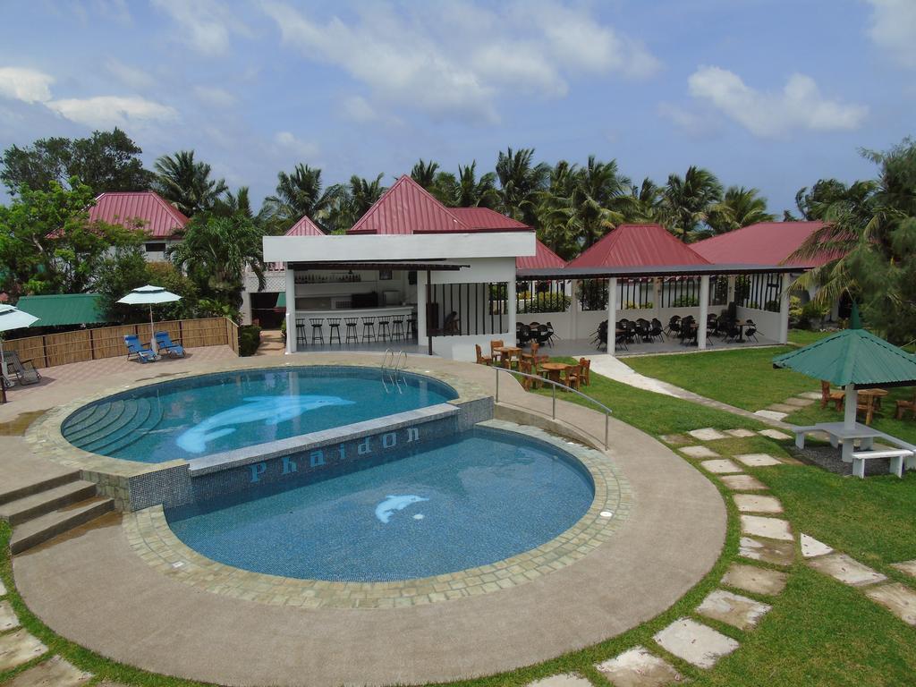 Phaidon Beach Resort Pandan Bagian luar foto